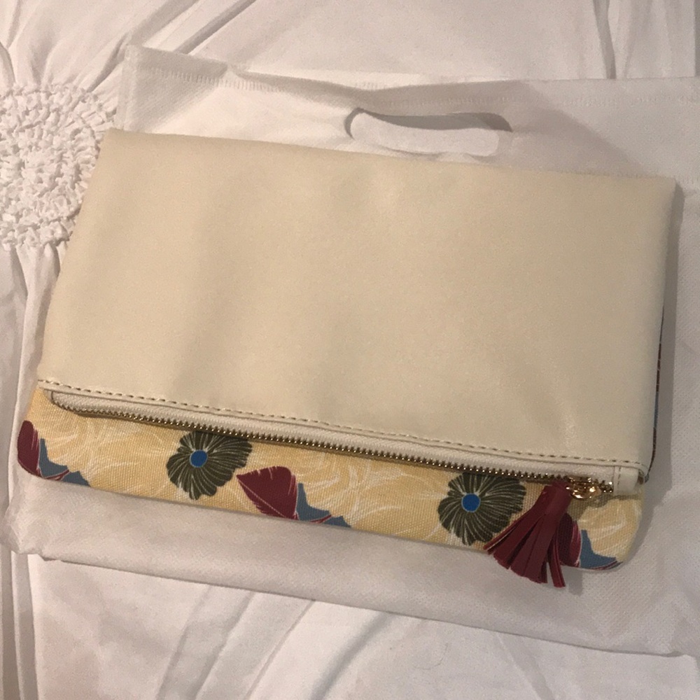 Brand new Rachel pally clutch